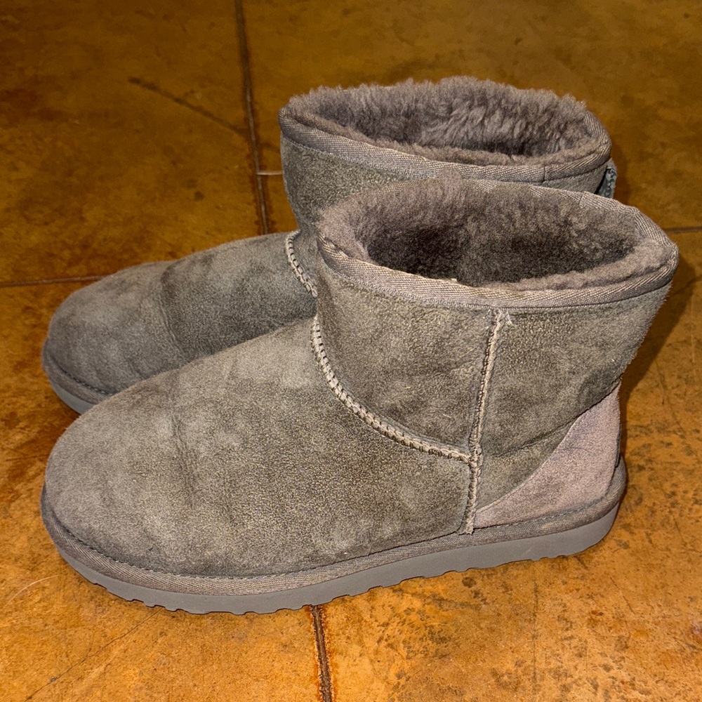 Gray Ugg Classic Mini II